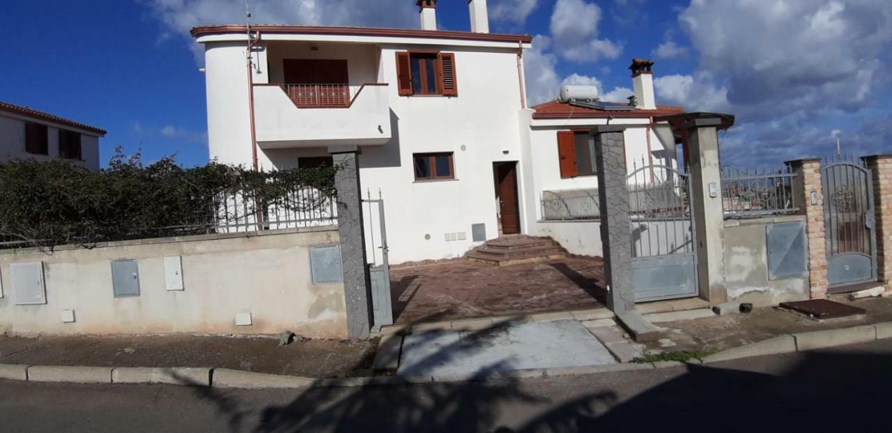 Villa Rosa SantʼAntìoco 外观 照片